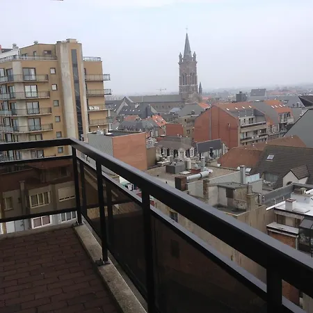 Bristol Palace 7a Apartment